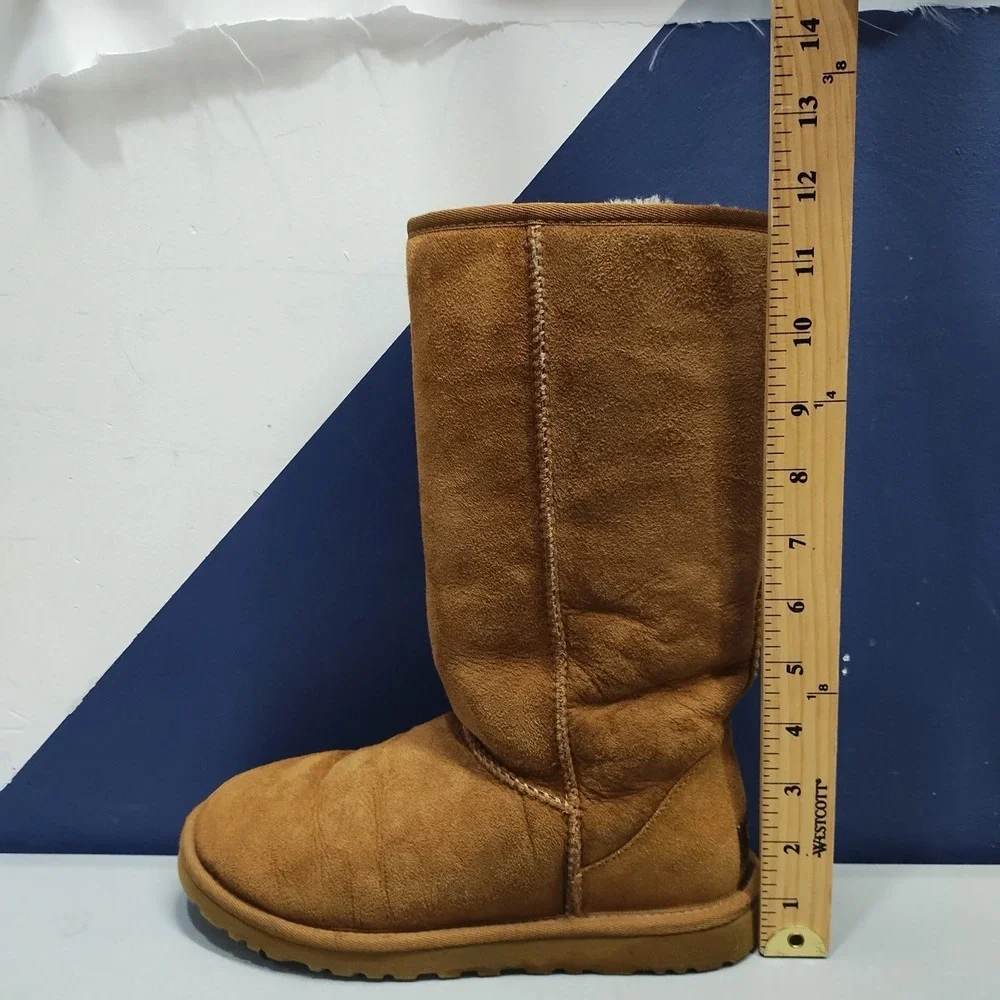 UGG Tasman Classic Tall Winter Boots Womens US 6 Brown Sheepskin Lined Round Toe